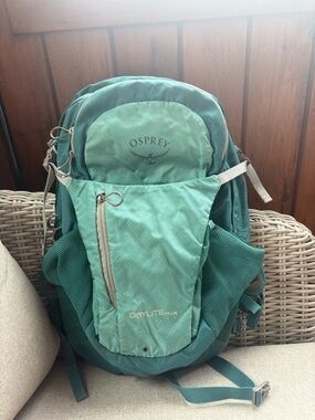 Osprey Daylite Plus Backpack Teal Hiking Travel